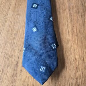 Manhattan Mens Navy Blue Geometric Floral Silk Blend Jacquard Necktie USA Made